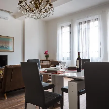 Apartment Parco Ducale Elegant Con Balcone *